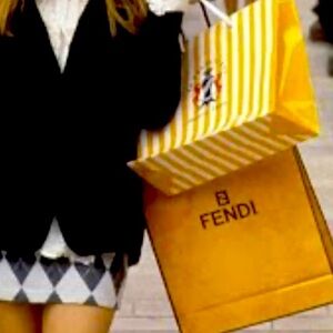 Meet your Posher, Kristen